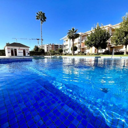 Quarteira Elegant With Pool By Homing Apartman Kültér fotó