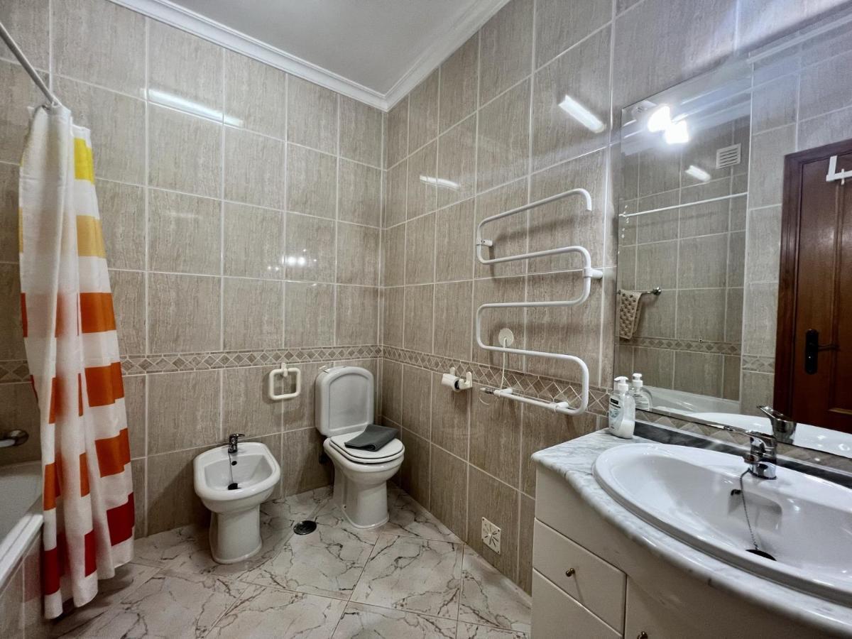 Quarteira Elegant With Pool By Homing Apartman Kültér fotó