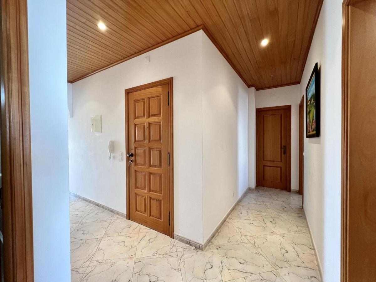 Quarteira Elegant With Pool By Homing Apartman Kültér fotó